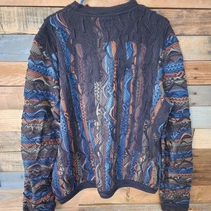 Men's Size Large Coogi Sweater